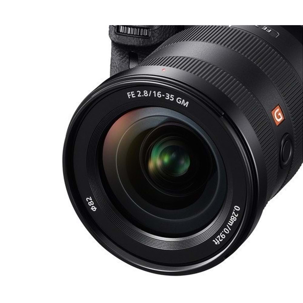 Sony FE 16-35mm f/2.8 GM (G Master) E-Mount Camera